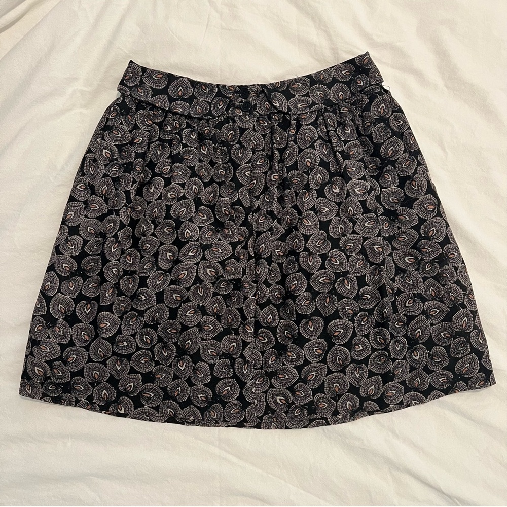 Hoss Intropia Silk & Wool Skirt. Size: 40 (EU)